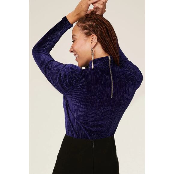 Patbo Textured Velvet Turtleneck Size Medium - Picture 8 of 8